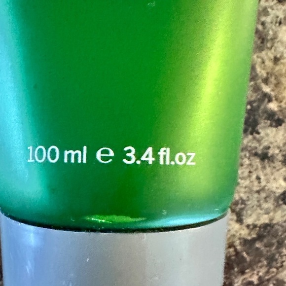 Ahava Mineral Cleansing Gel NIB - Picture 4 of 5